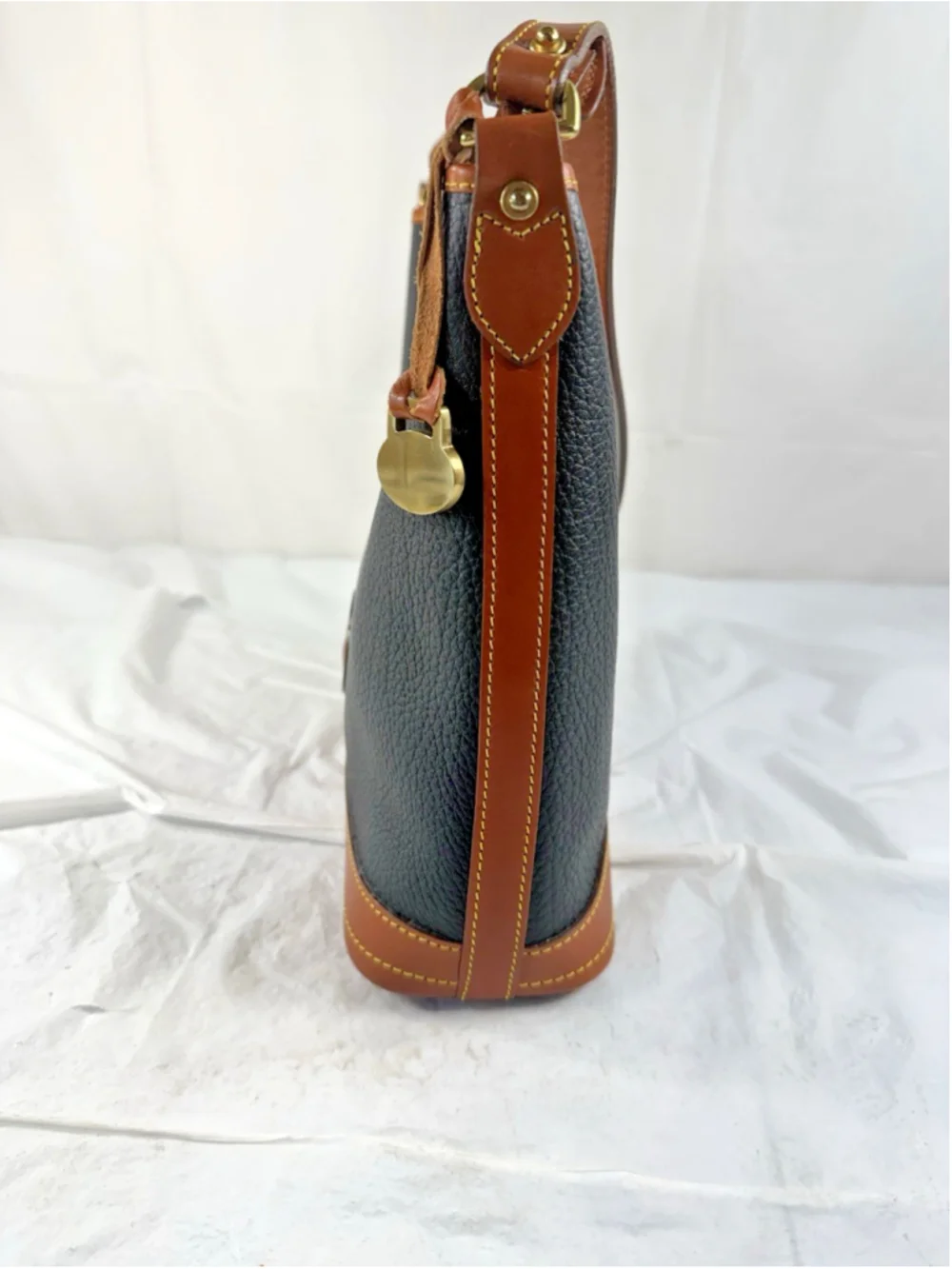 Dooney & Bourke Black Pebbled Leather small Hobo Shoulder Bag VTG Made in USA